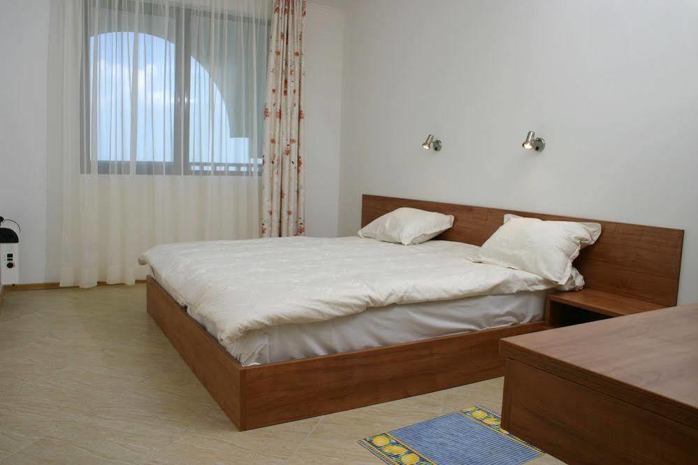 Modern 1Bd At Watermill Apartment Complex Свети-Влас Экстерьер фото